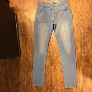 No boundaries high wasted skinny